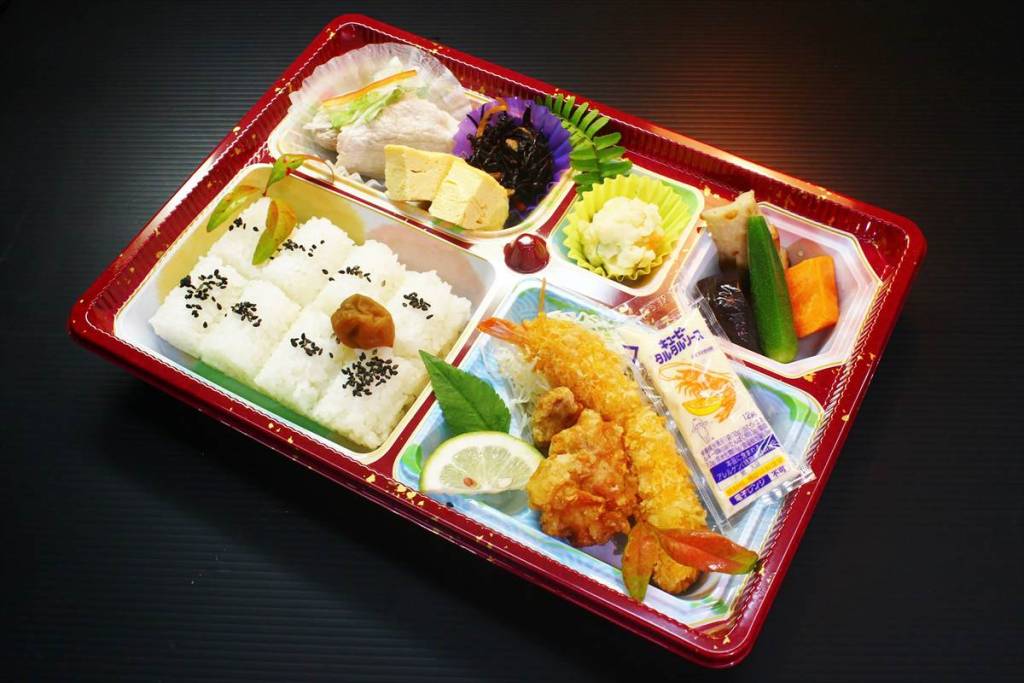 仕出し料理　1200円